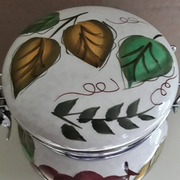 Oneida Vintage Fruit Hand Painted Ceramic Canister - Picture 6 of 9